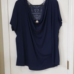 Scoop neck blouse